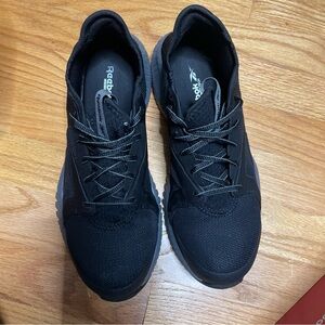 Women’s Reebok Safety Shoes size 8.5